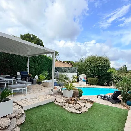 Privee Avec Piscine *